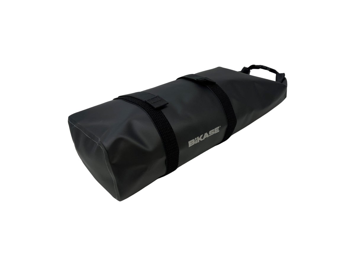 Flame-resistant battery bag